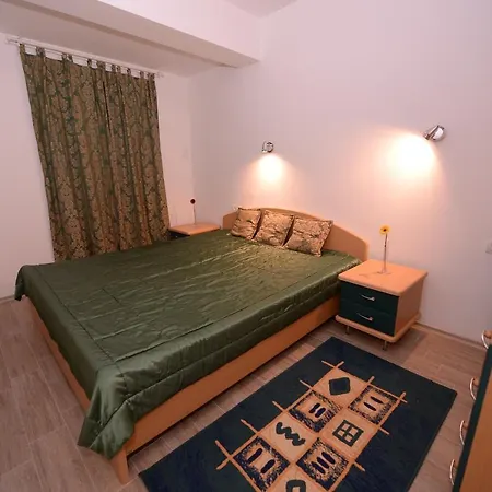 아파트 Spa-apartments 스코페